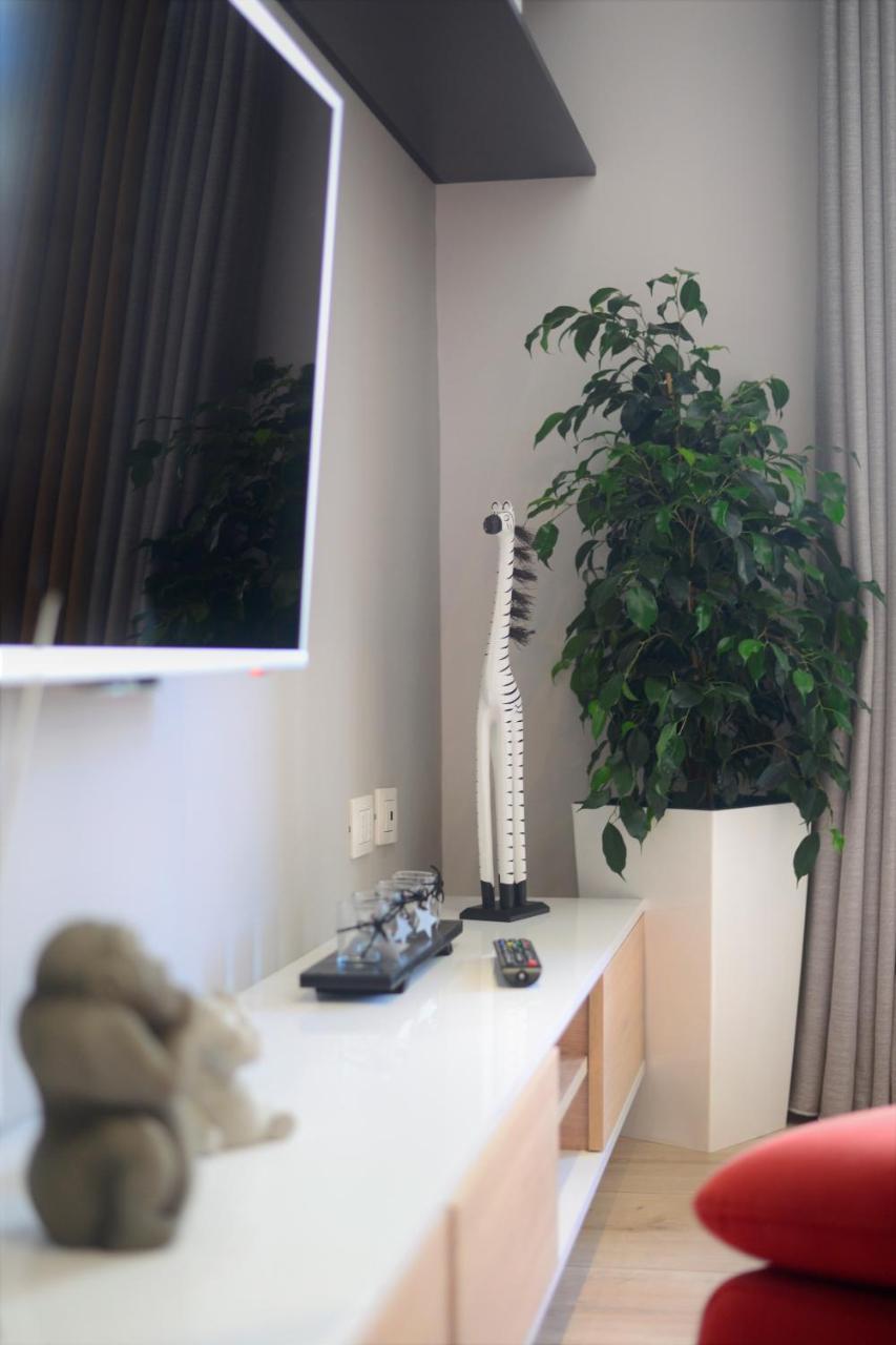 Haris Apartment Tirana No.2 Exterior photo